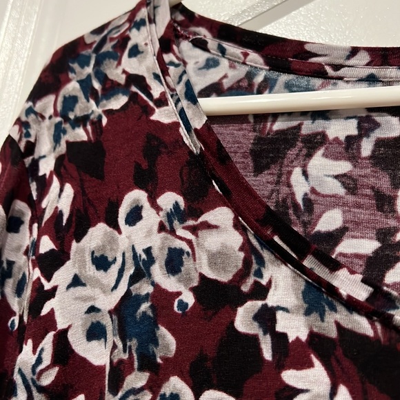 Sz XL Simply Vera Verawang Floral Pullover top - Picture 3 of 11